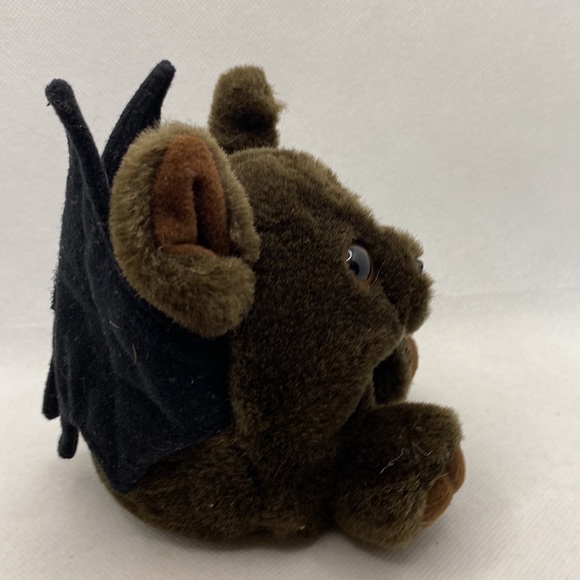 Vintage MJC Purr- Fection Plush Bat with Wings Fangs Stuffed Animal Halloween - Picture 6 of 11